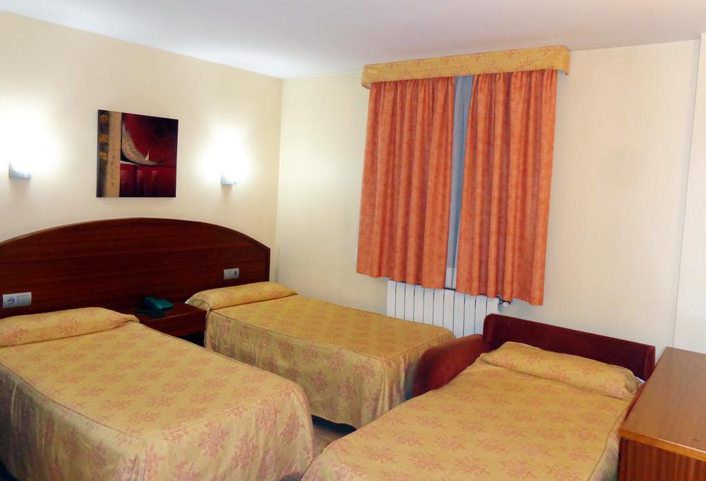 Hotel Festa Brava Andorra-a-Velha Quarto foto